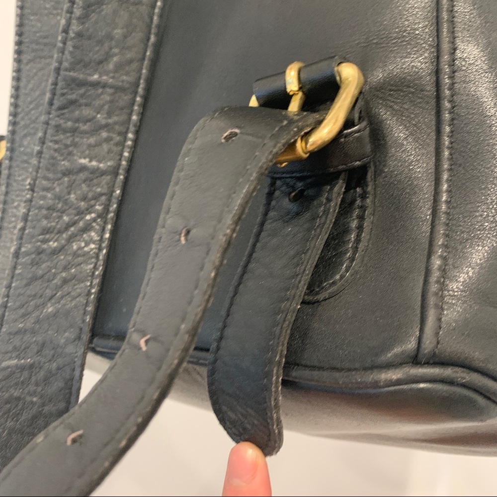 Vintage Coach XL Leather Backpack - Black - Picture 10 of 15